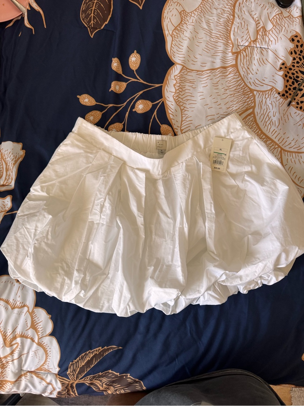 a new day White Bubble Mini Skirt